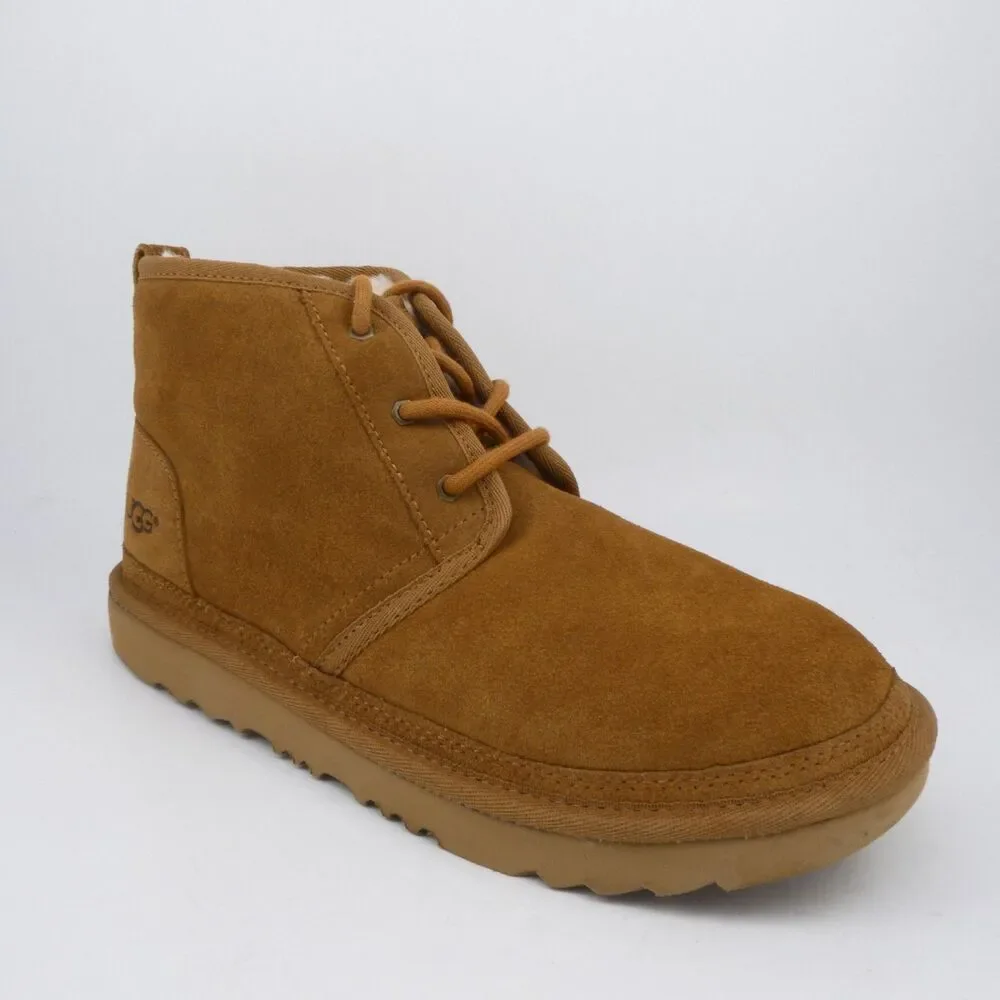 UGG  US Kids Size 6 Neumel II Chukka Boot Unisex Chestnut Suede S/N 1017320K